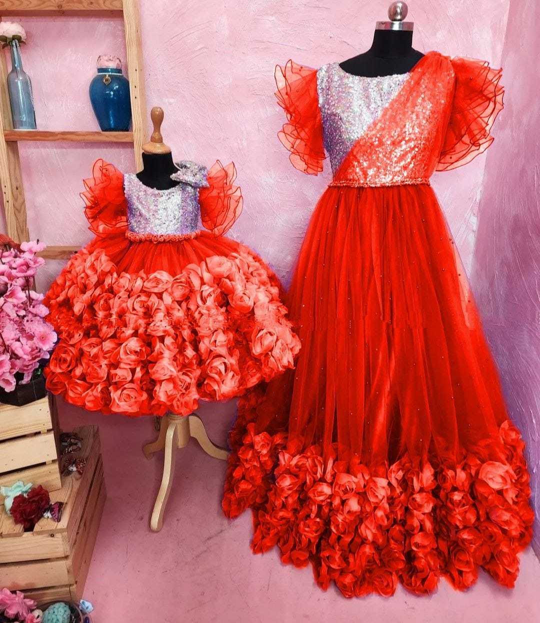 YNF SOFT NET PRI 031 GOWNS WHOLESALE MOTHER & DAUGHTER COMBO MANUFACTURER    